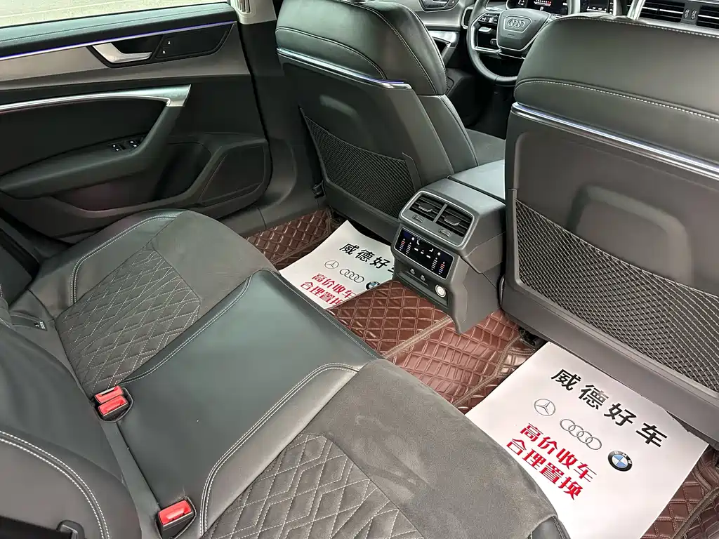 Audi A7L — миниатюра 11