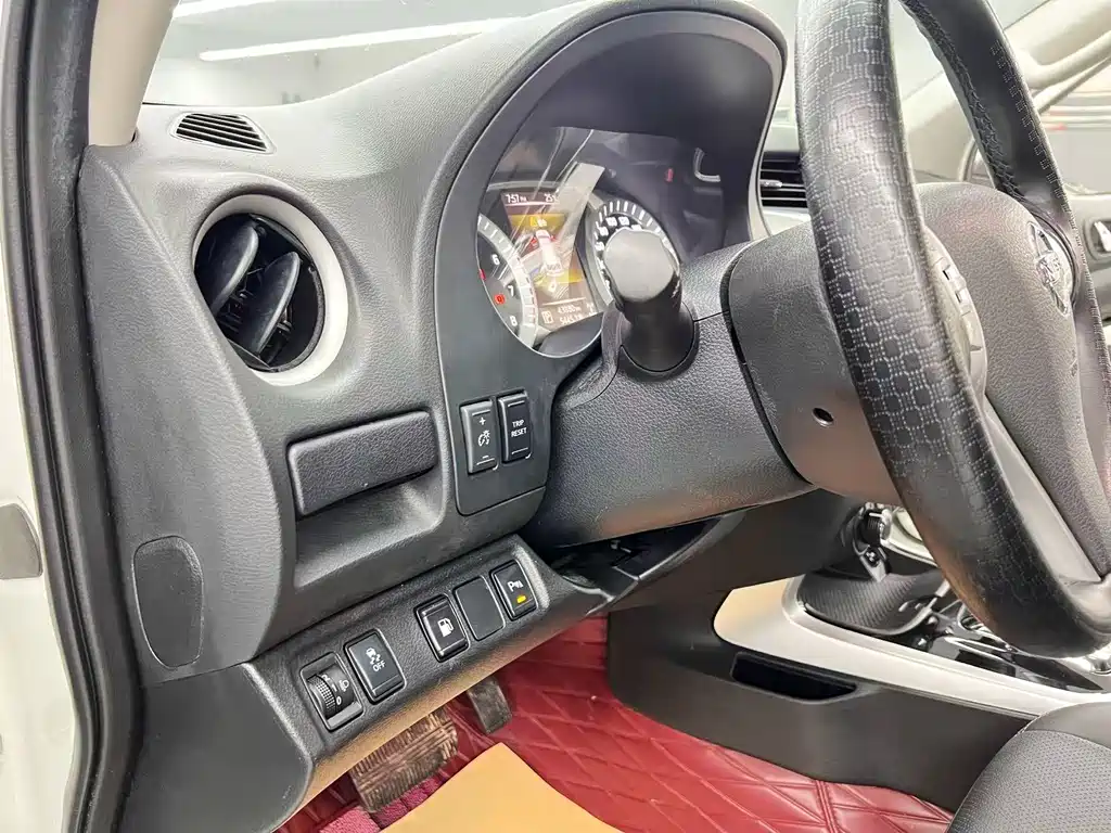Nissan Terra — миниатюра 11