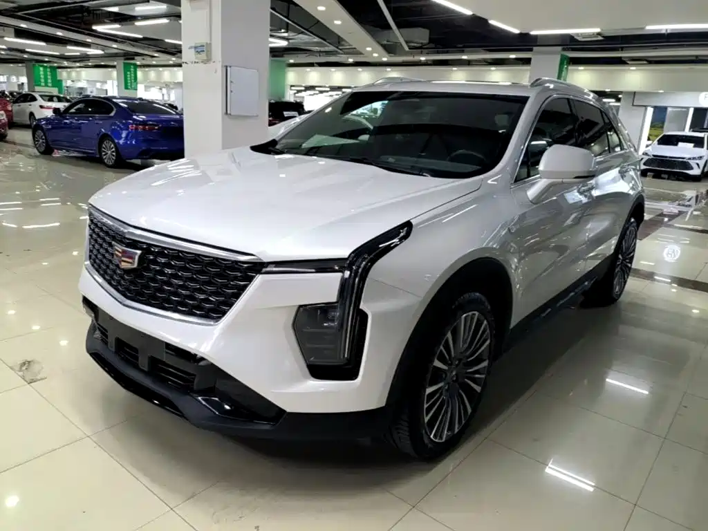 Cadillac XT4 — миниатюра 2