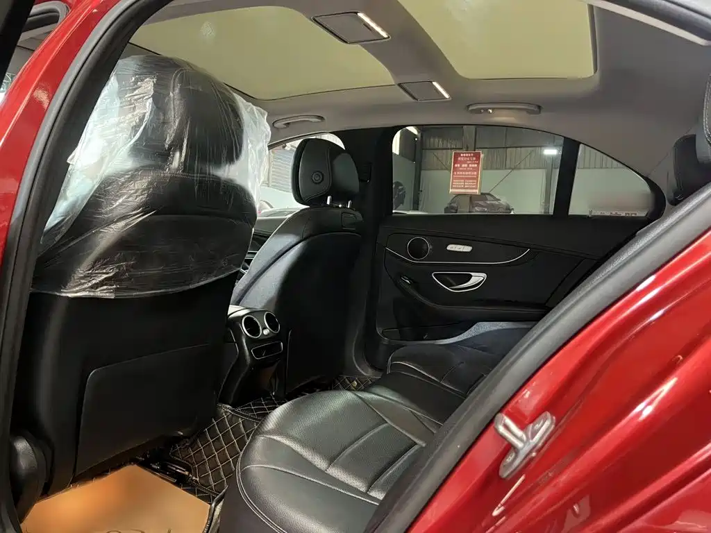Mercedes-Benz C-Class — миниатюра 19