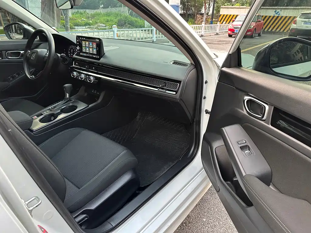 Honda Civic — миниатюра 15