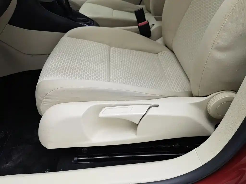 Volkswagen Golf — миниатюра 20