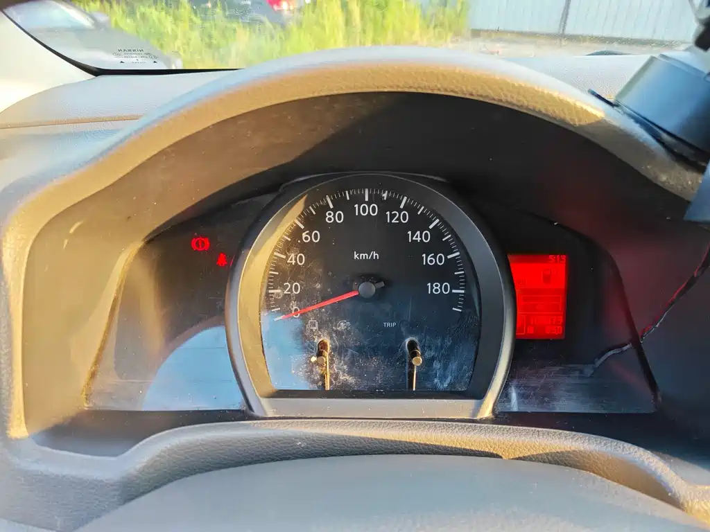 Nissan NV200 — миниатюра 13