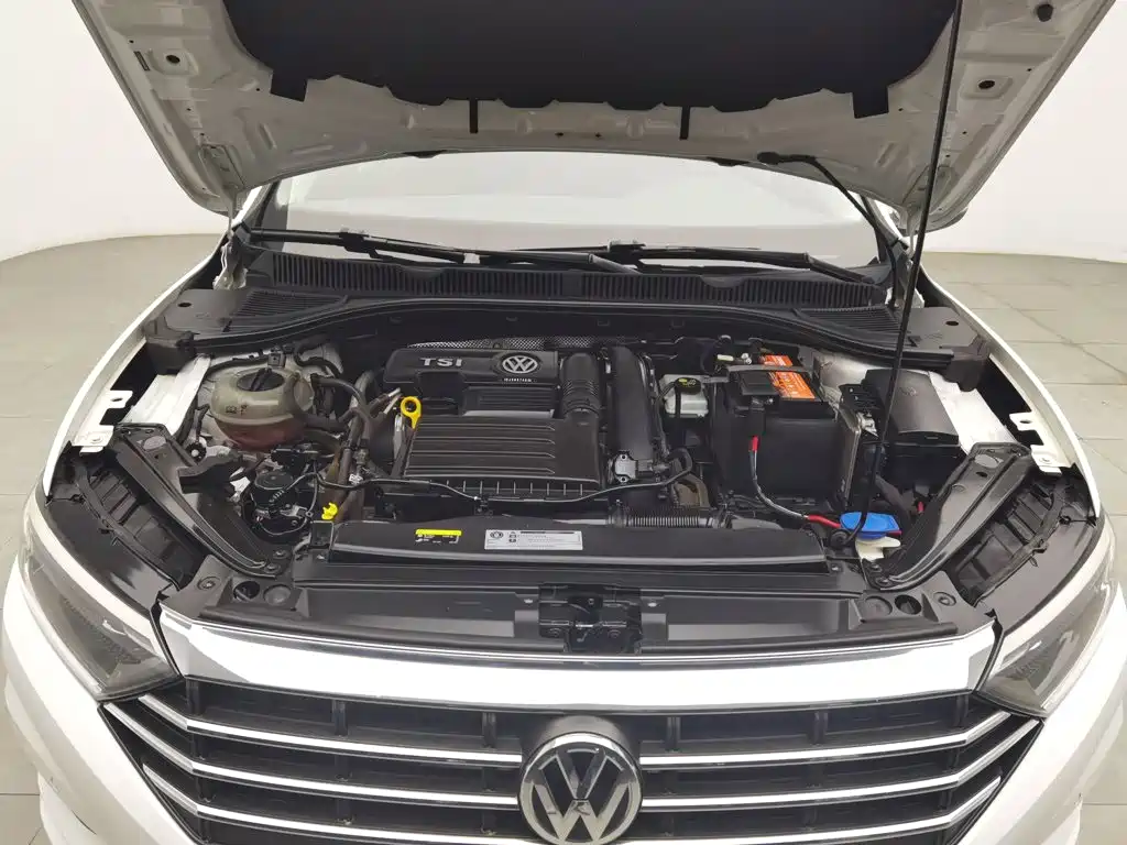 Volkswagen Sagitar — миниатюра 6
