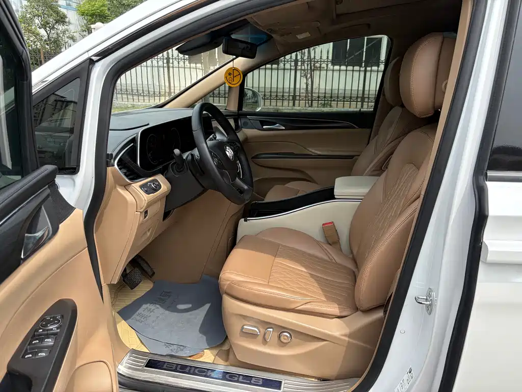 Buick GL8 2020 ES 653T Premium