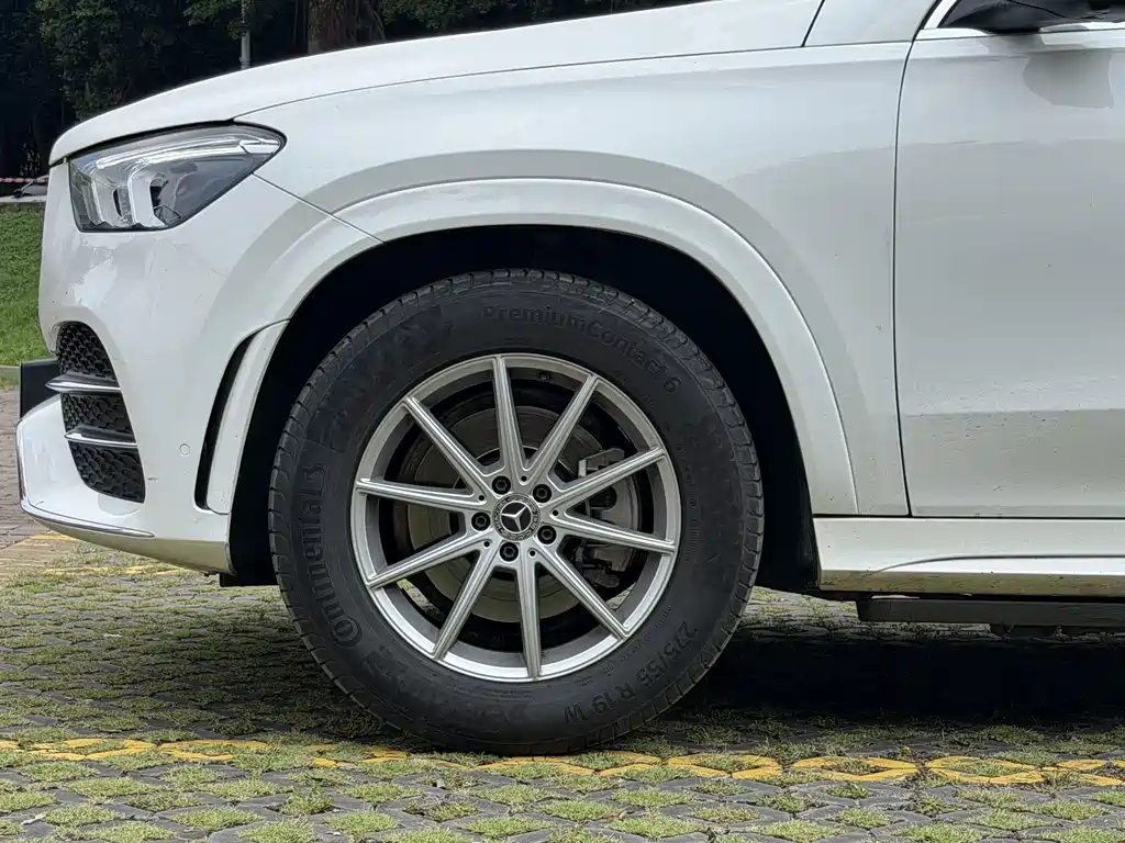 Mercedes-Benz GLE (Import) — миниатюра 6
