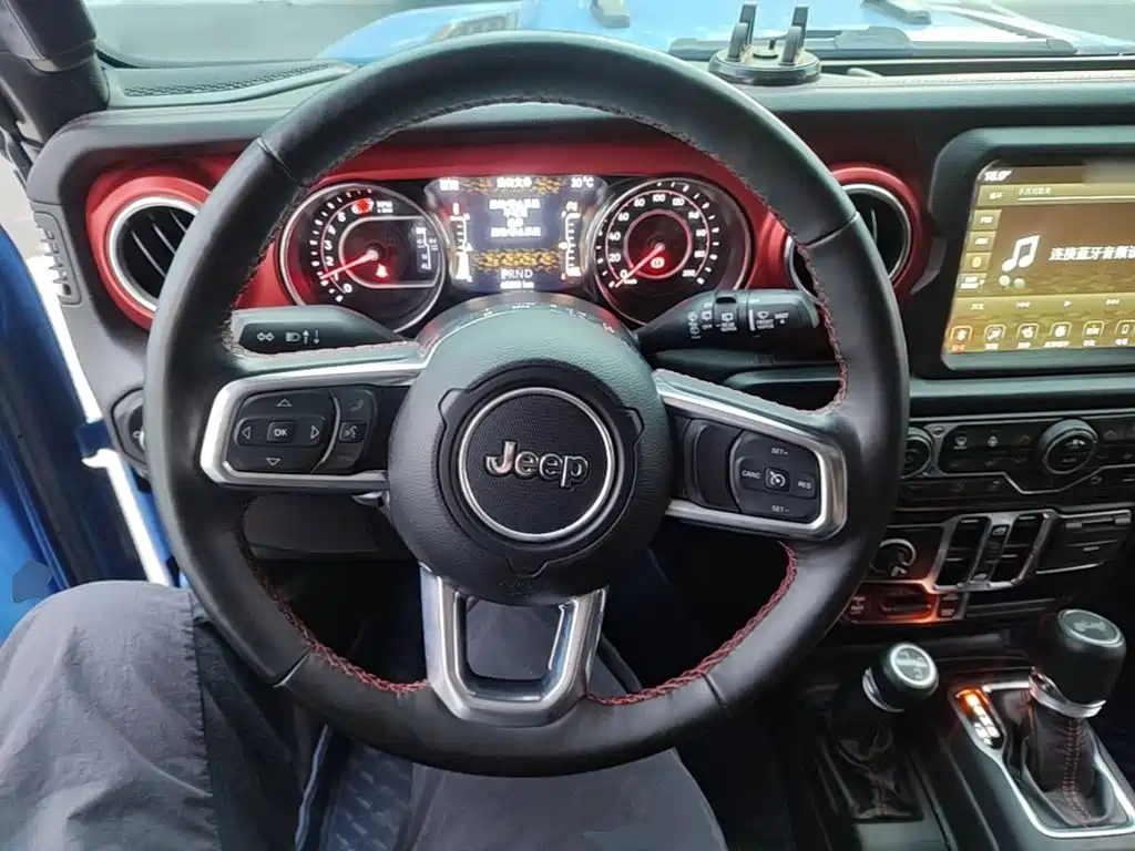 Jeep Wrangler — миниатюра 11