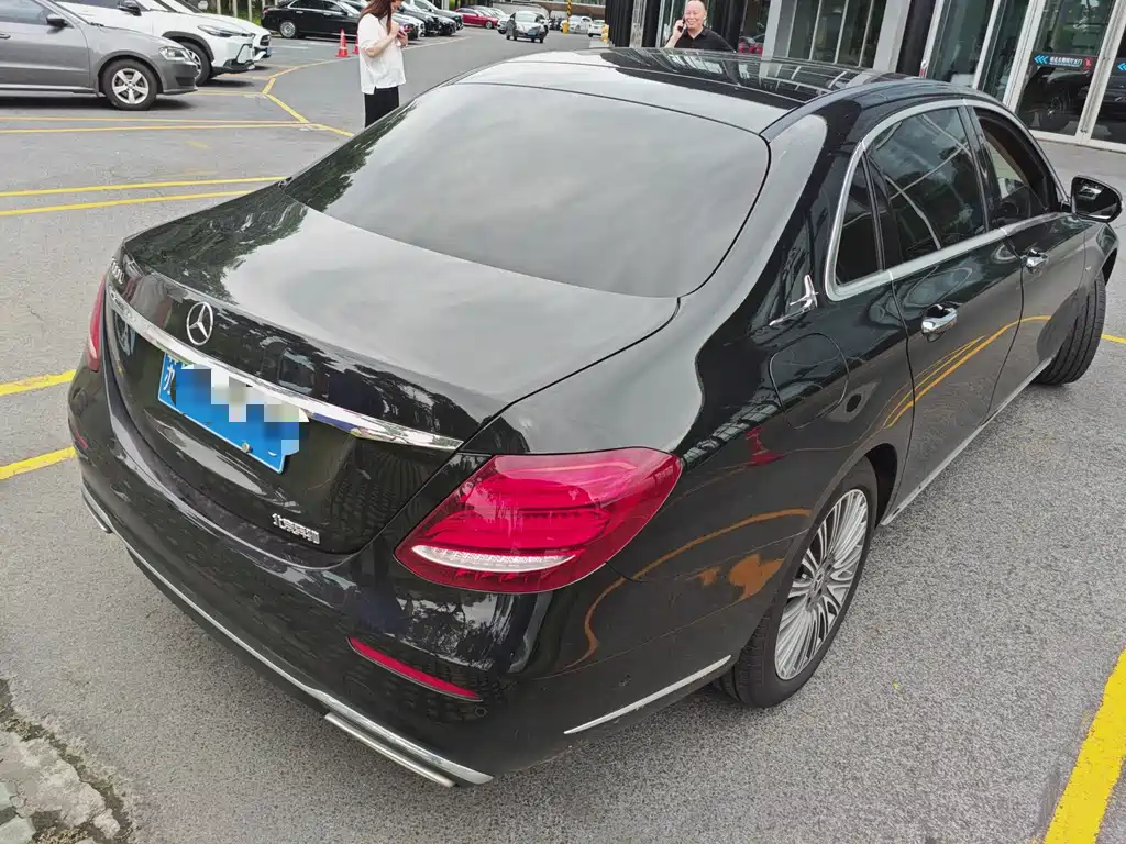 Mercedes-Benz E-Class E 2020 E 300 L