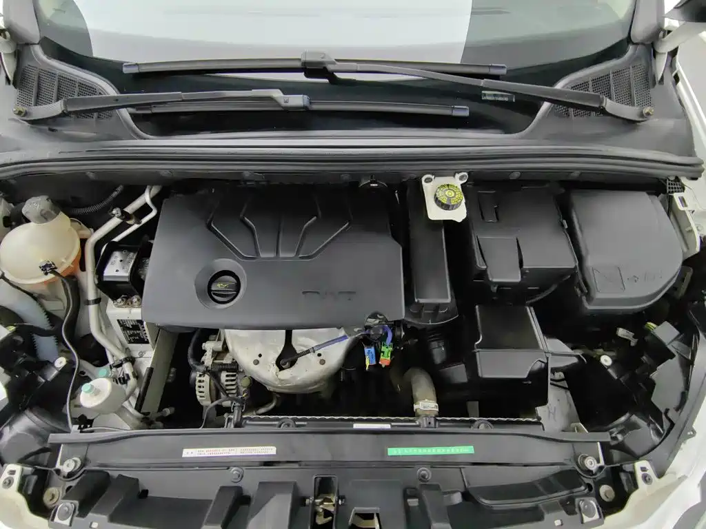 Peugeot 308 — миниатюра 6