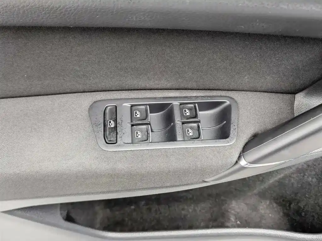 Volkswagen Golf Sportsvan — миниатюра 9