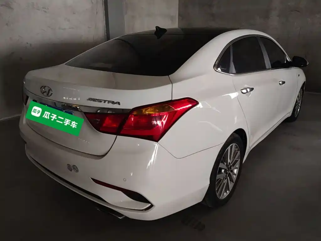 Hyundai Mistra — миниатюра 7