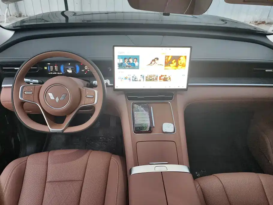 Wuling Xingguang L — миниатюра 12