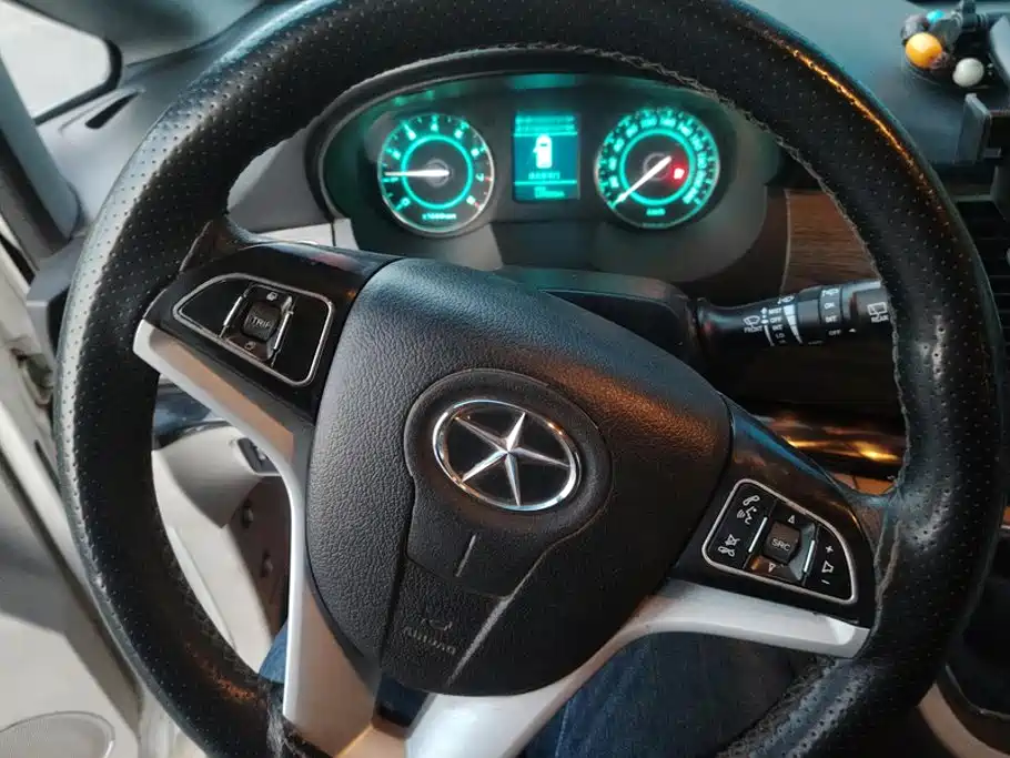 JAC Refine M5 — миниатюра 15