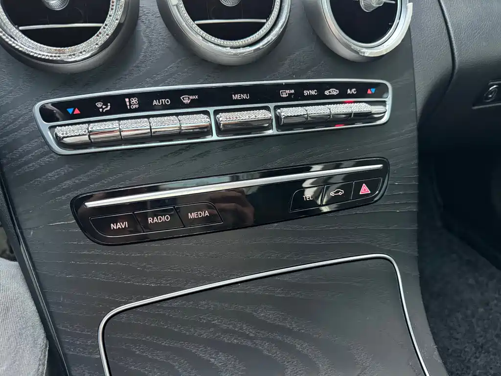 Mercedes-Benz C-Class (Import) — миниатюра 12
