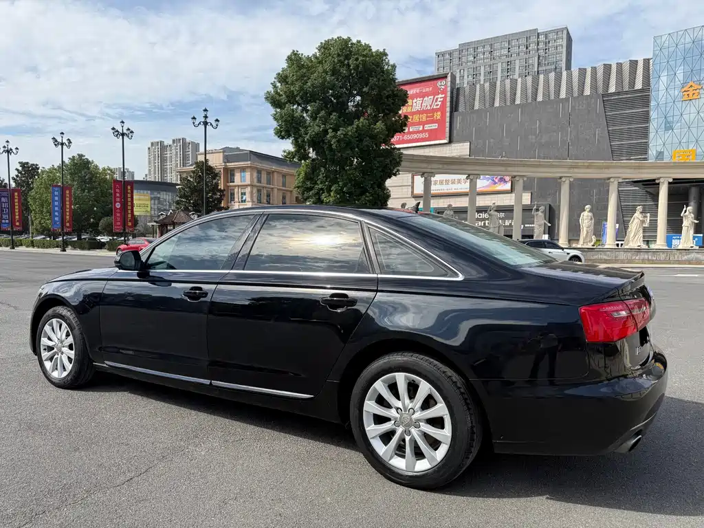 Audi A6L — миниатюра 7