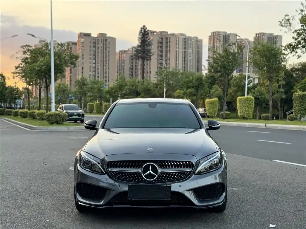 Mercedes-Benz C-Class — миниатюра 2