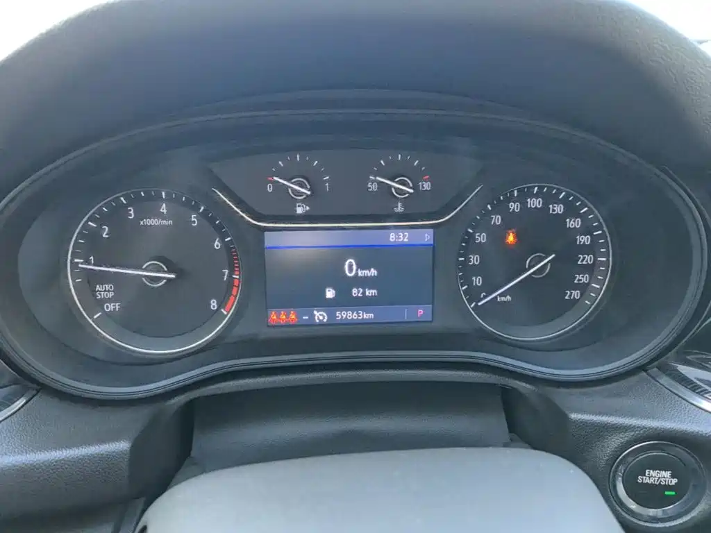 Buick Regal — миниатюра 12
