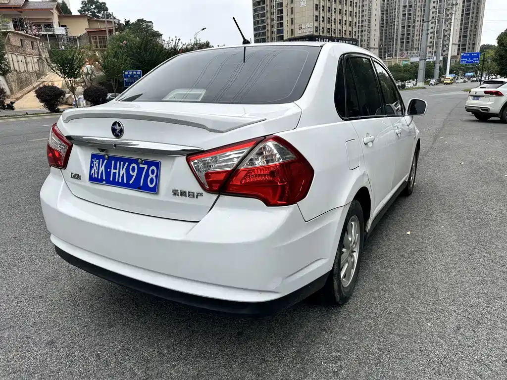 Venucia D50 — миниатюра 8