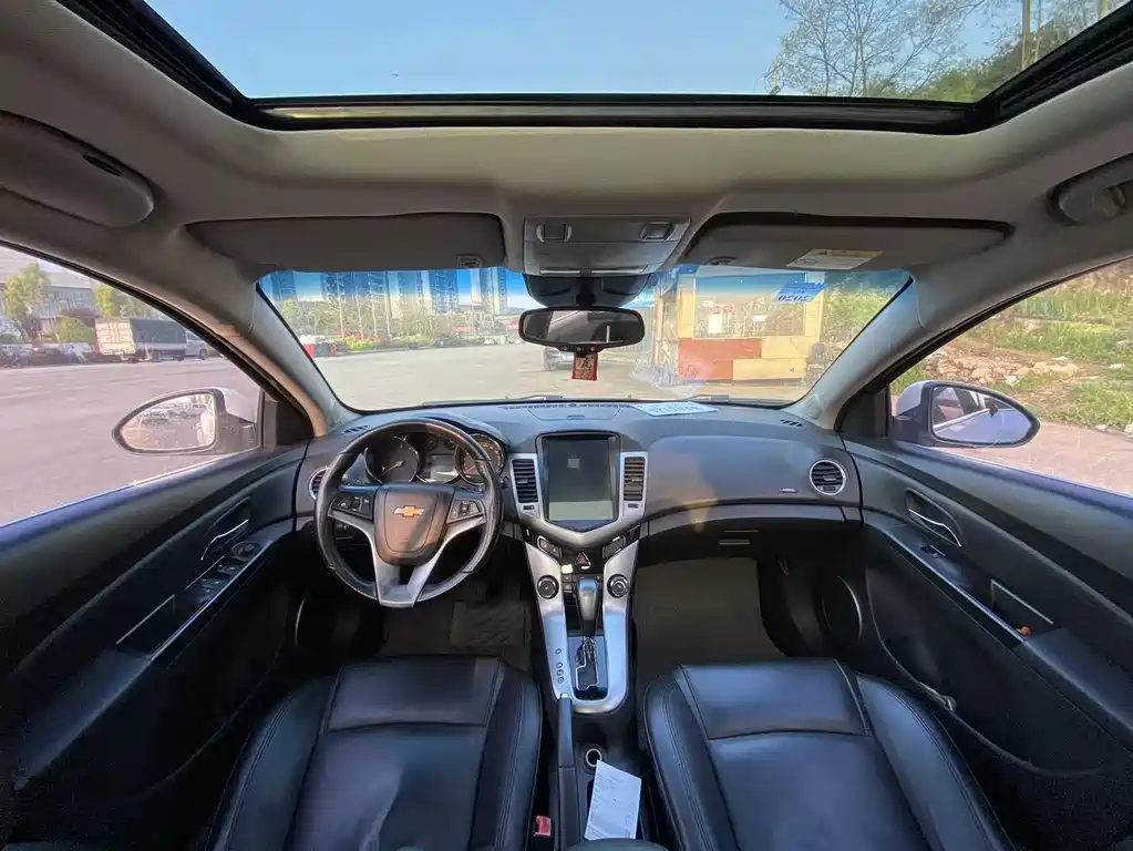 Chevrolet Cruze 2013 1.8L SX AT
