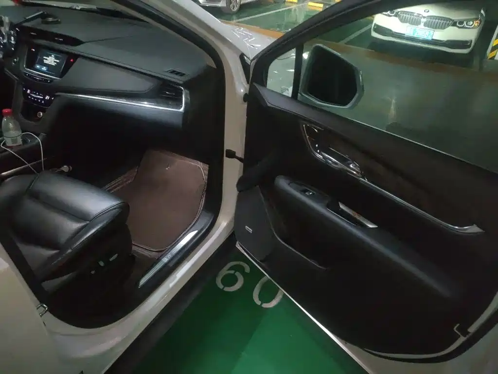 Cadillac XT5 — миниатюра 18
