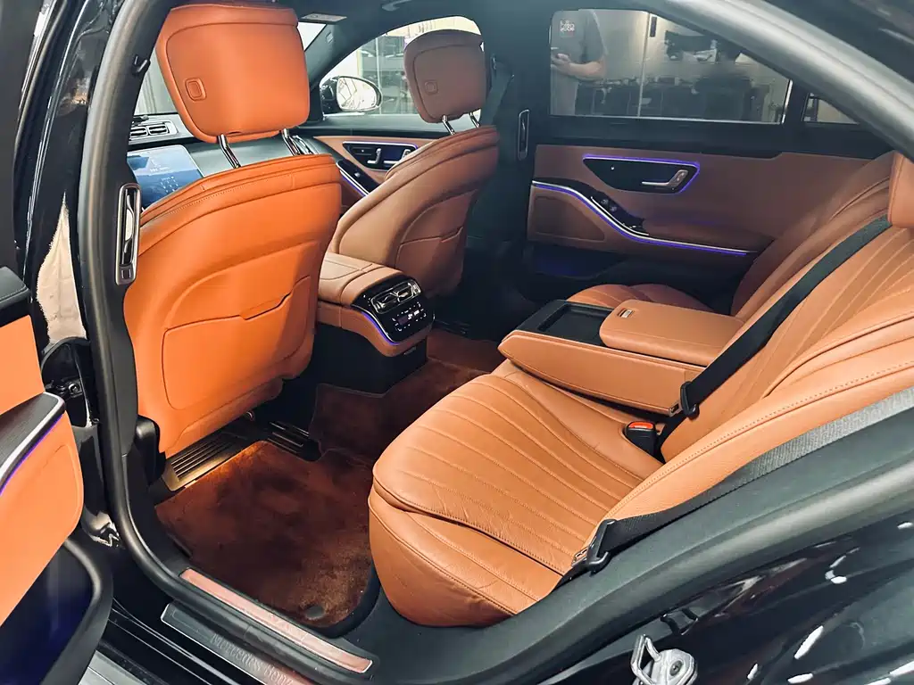Mercedes-Benz S-Class — миниатюра 10