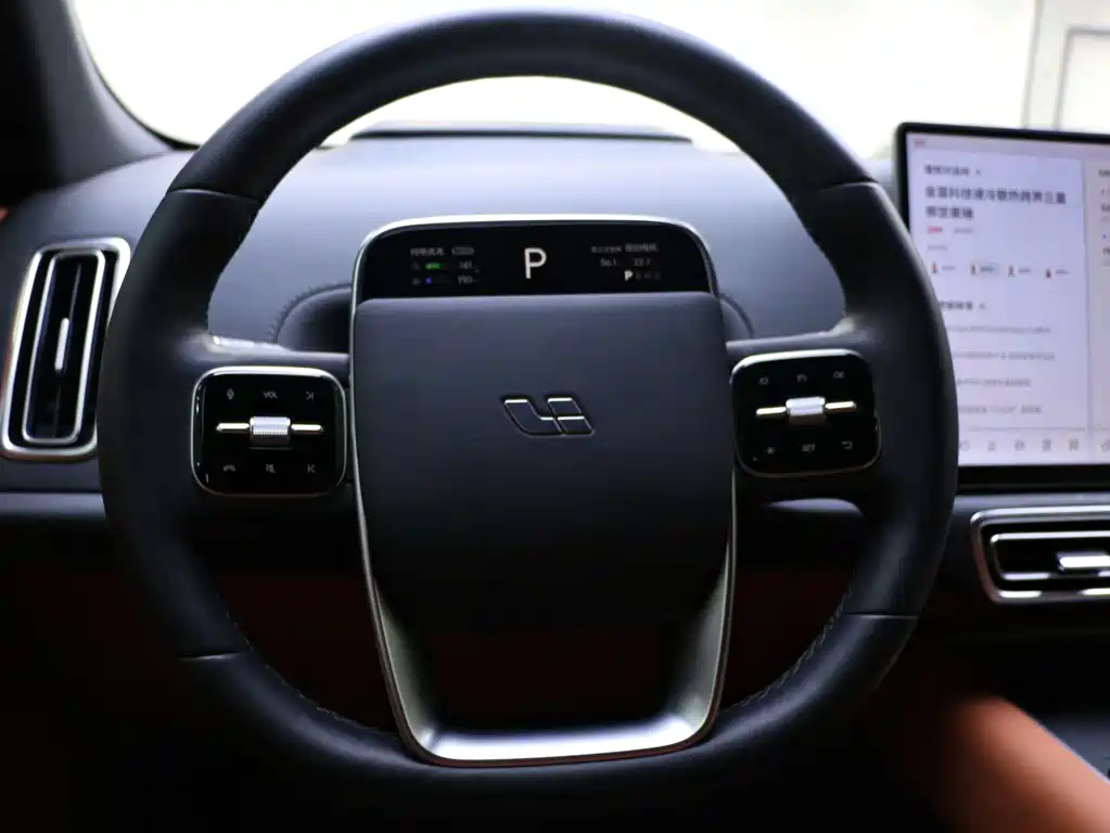 Li Auto IDEAL L7