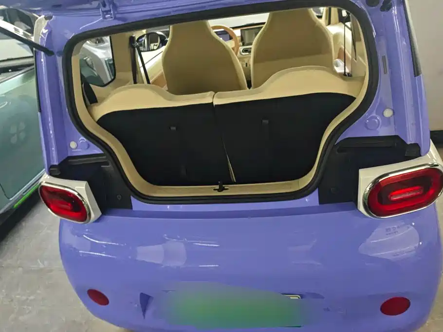 Wuling MINIEV — миниатюра 4