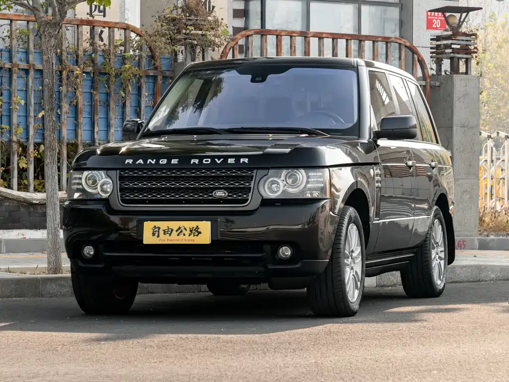 Land Rover Range Rover — миниатюра 2