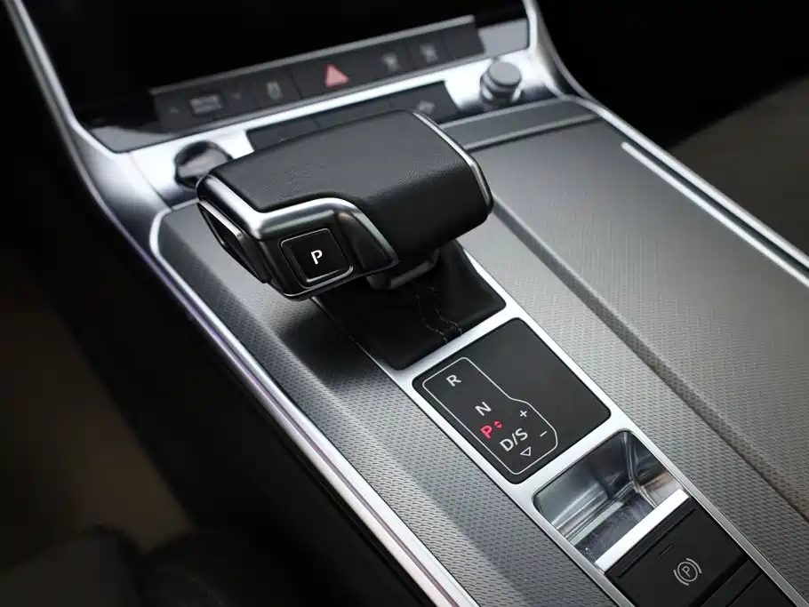 Audi A7L — миниатюра 19