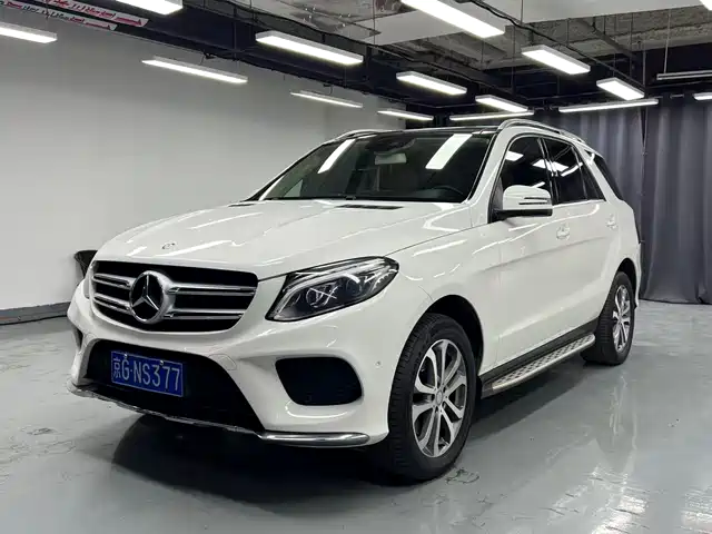 MERCEDES-BENZ GLE 2016