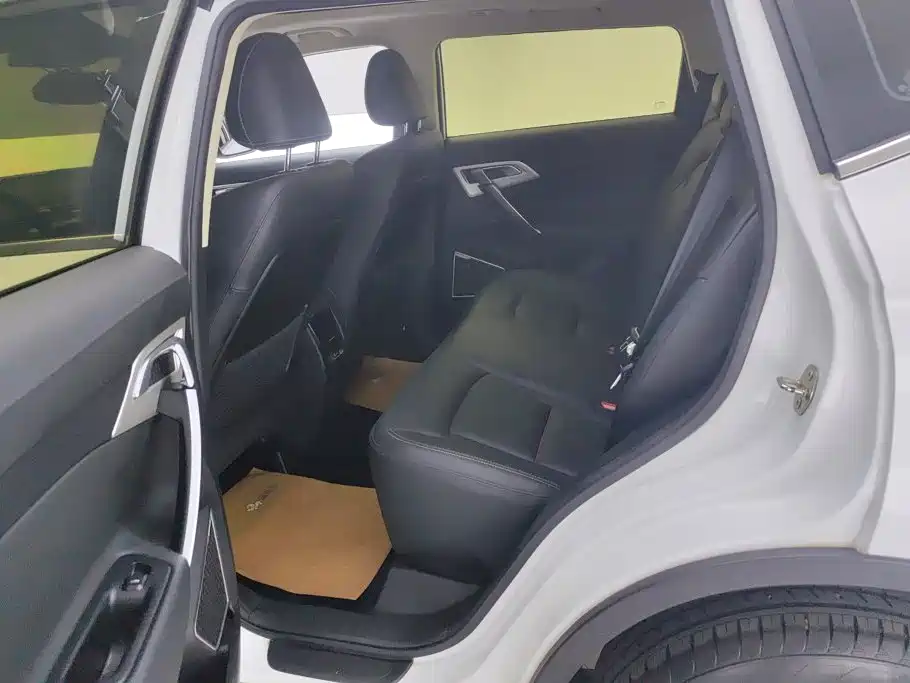Geely Boyue — миниатюра 11