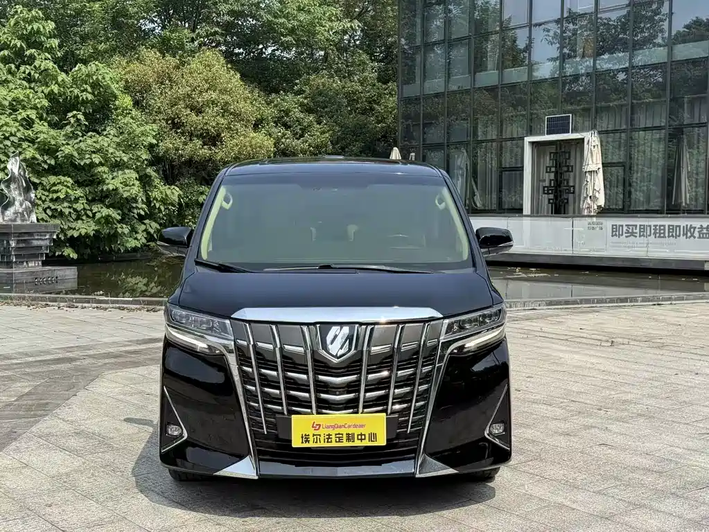 Toyota Alphard 2018 3.5L Luxury