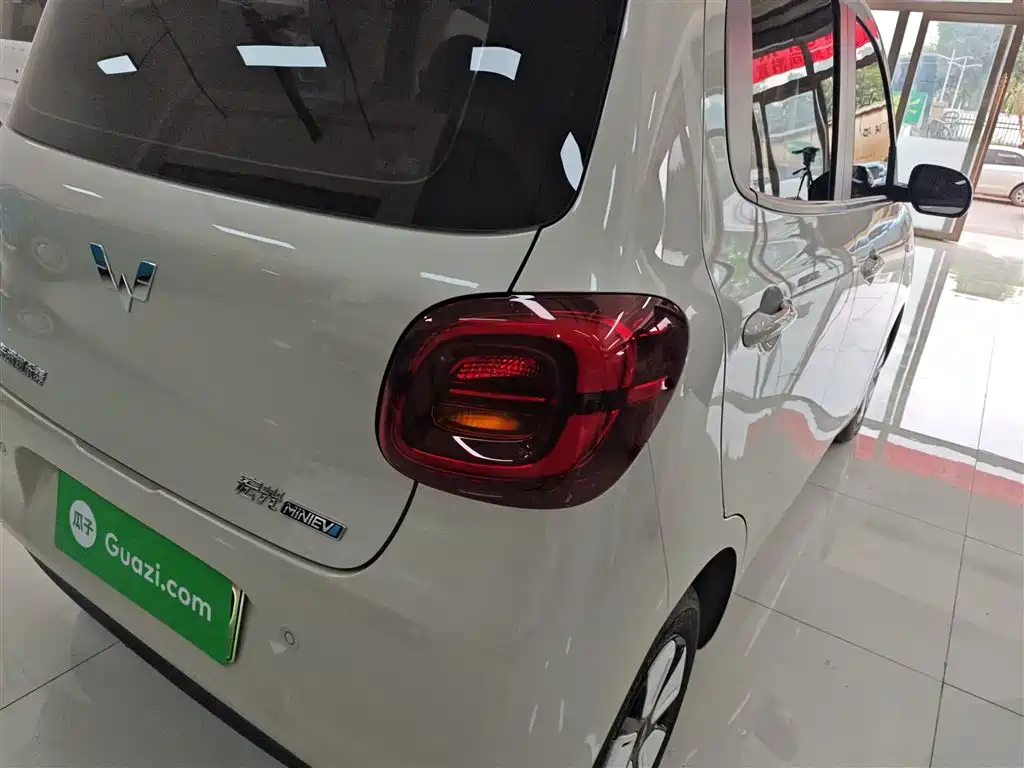 Wuling Mini EV MINIEV 2025
