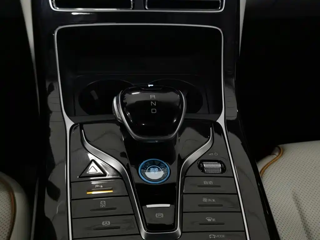 BYD Qin PLUS — миниатюра 13