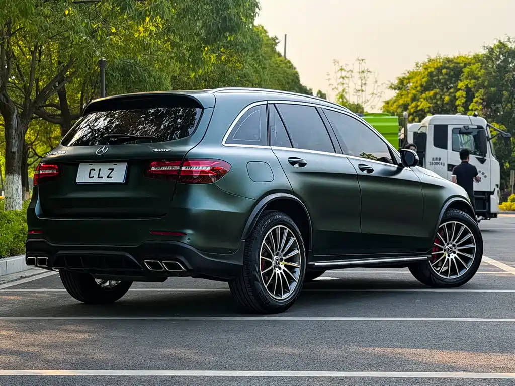 Mercedes-Benz GLC 2017 GLC 300 4MATIC