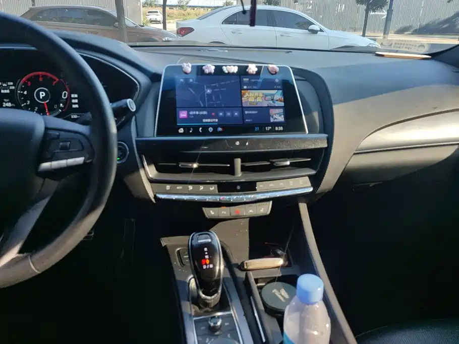 Cadillac CT5 — миниатюра 13