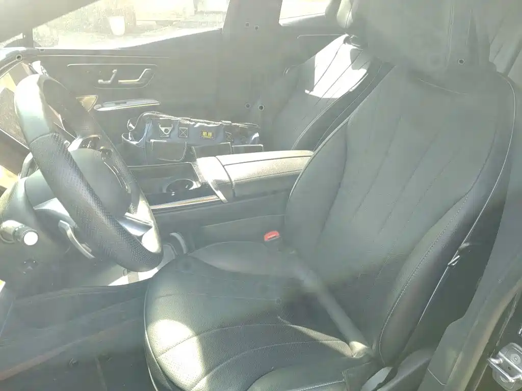 Mercedes-Benz EQE — миниатюра 16