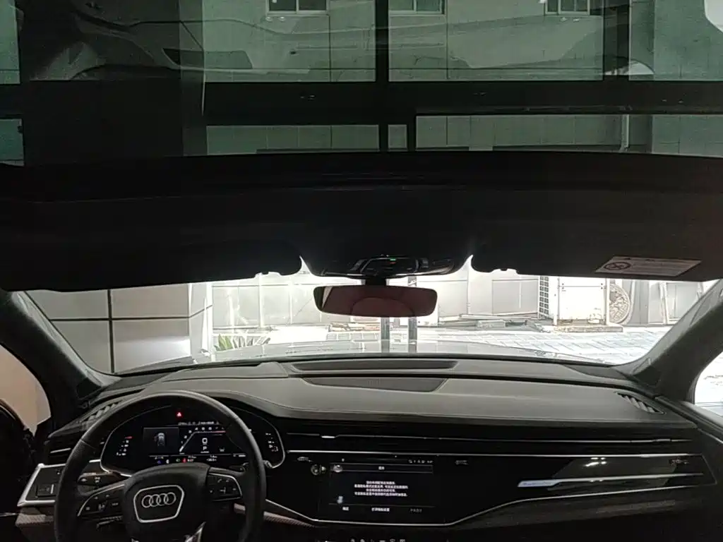 Audi SQ7 — миниатюра 23