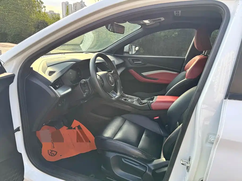 MG MG5 — миниатюра 4