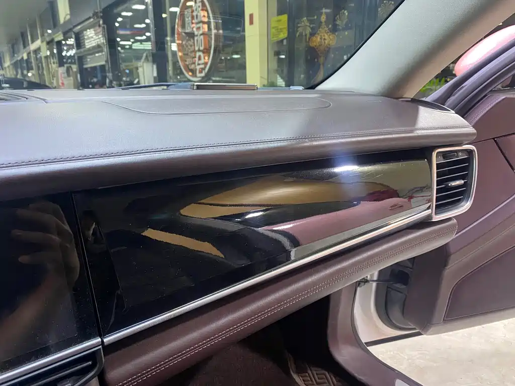 Porsche Panamera — миниатюра 14