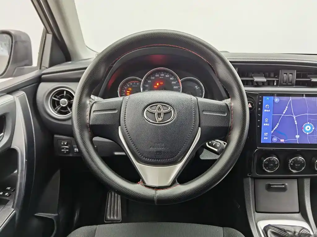 Toyota Corolla — миниатюра 11