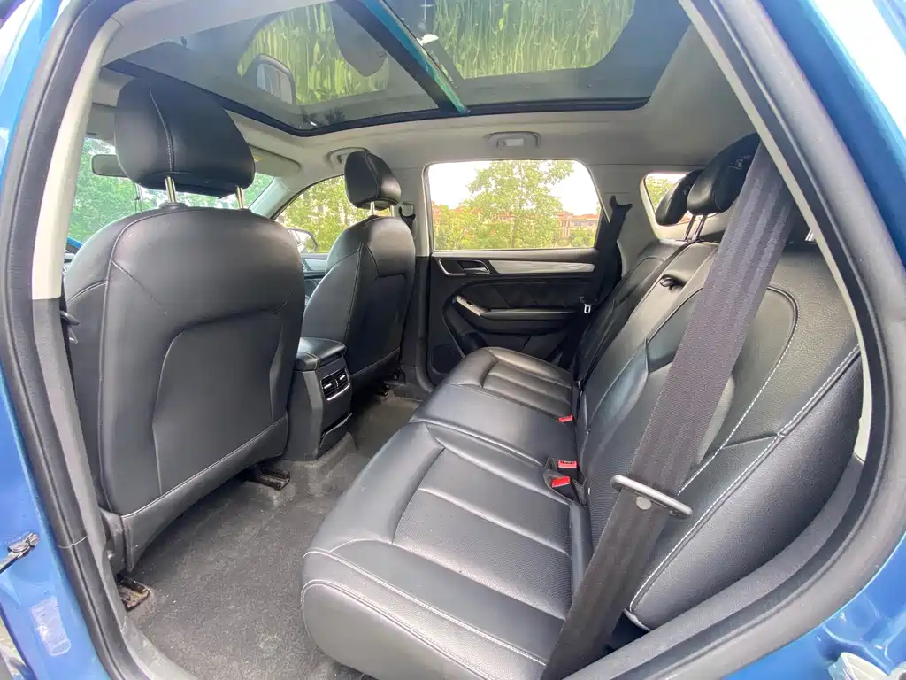 Roewe RX5 20T 2WD Manual Flagship Edition, фото 11