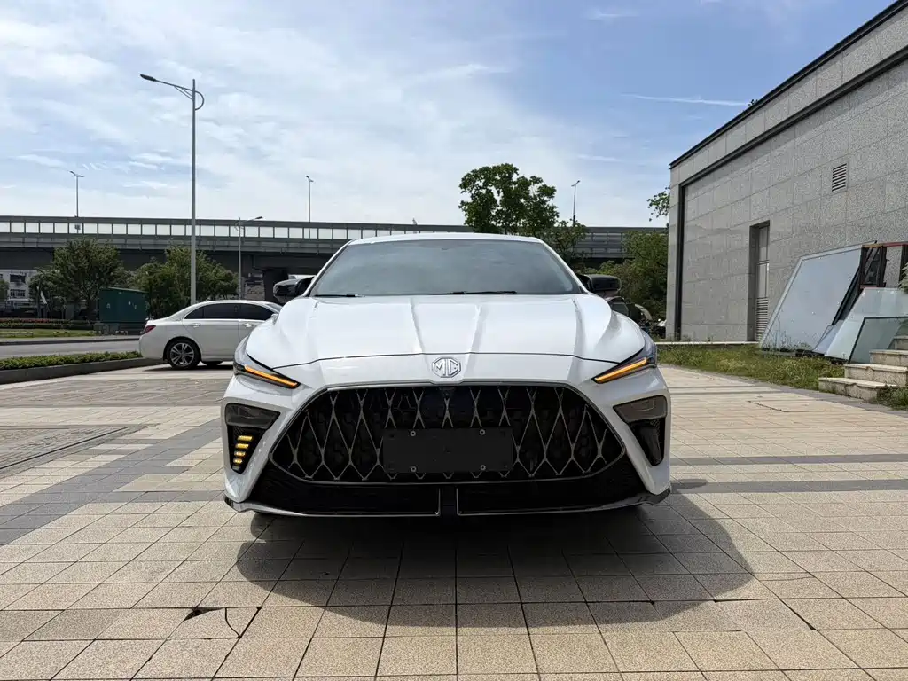 MG MG5 Scorpio — миниатюра 2
