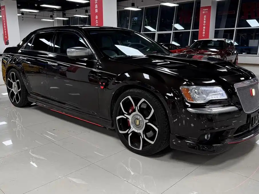 Chrysler 300C — миниатюра 6