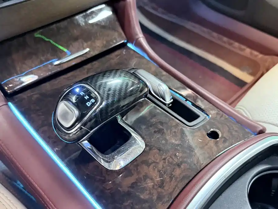 Chrysler 300C — миниатюра 21