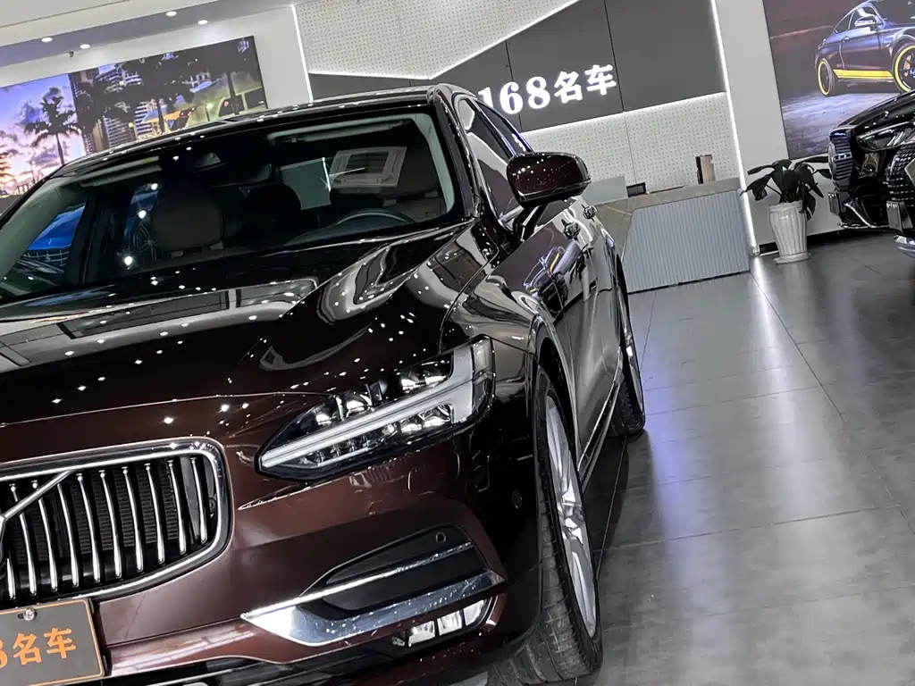 Volvo S90 2017 T5