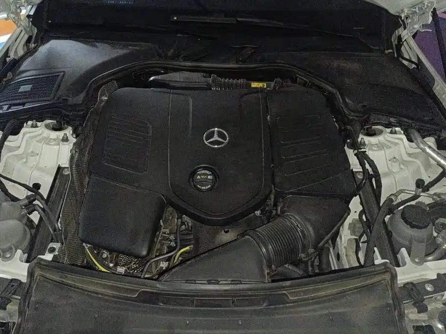 Mercedes-Benz C-Class — миниатюра 10