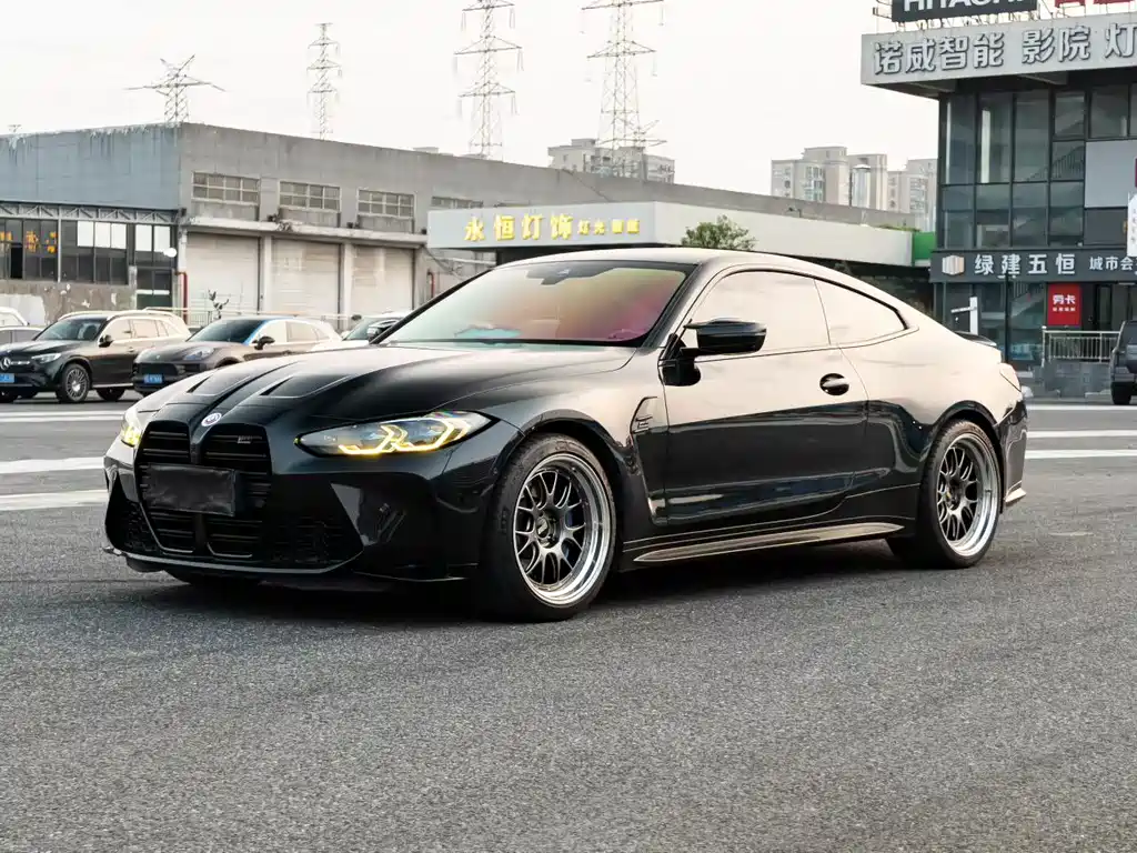BMW M4 2024