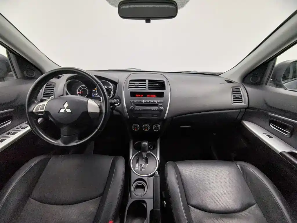 Mitsubishi ASX — миниатюра 5