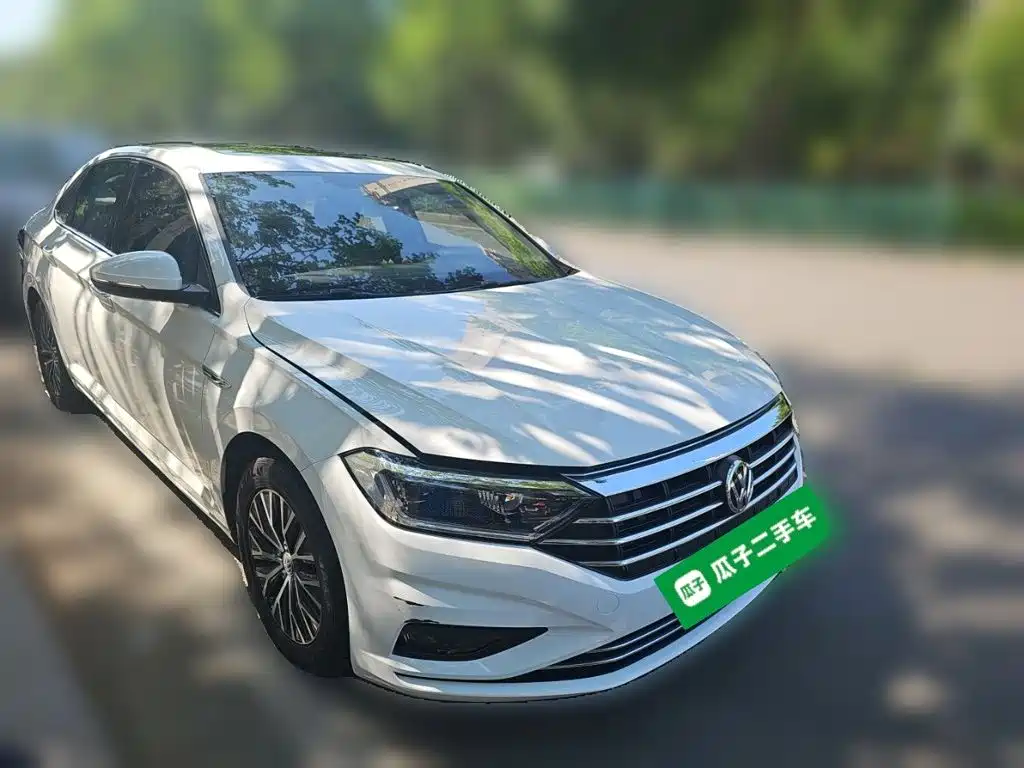 Volkswagen Sagitar — миниатюра 3